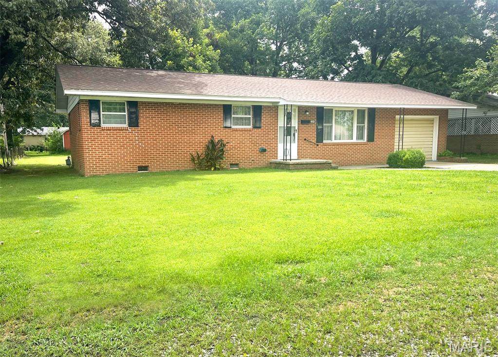 304 Oak Street - Photo 1