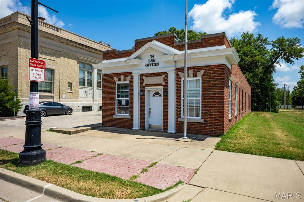 314 Monroe Street - Photo 1