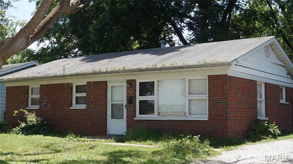 17 Hanover Lane - Photo 1