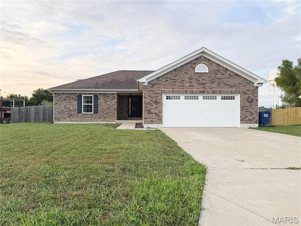 205 Bilbo Lane - Photo 1