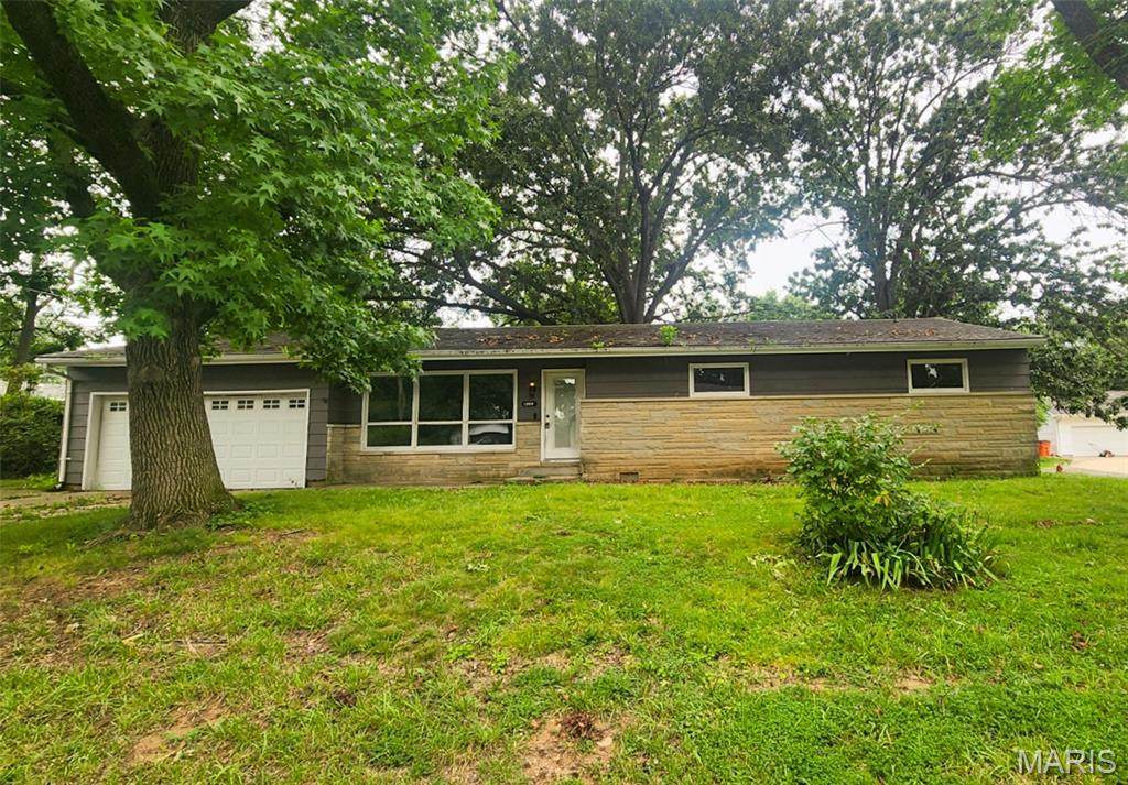 1009 Burtschi Street - Photo 1
