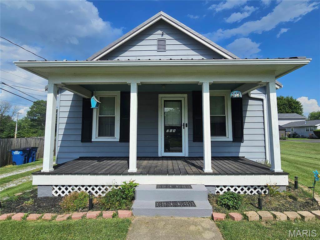 708 Saint Louis Street - Photo 1