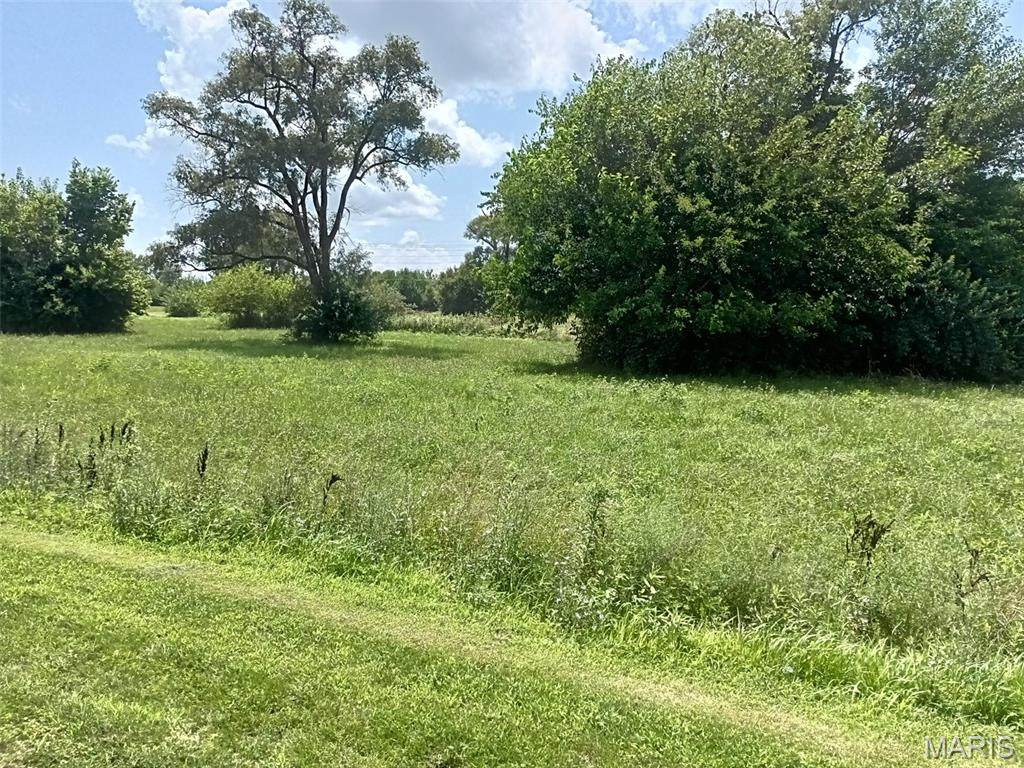 185 Montgomery Street - Photo 1