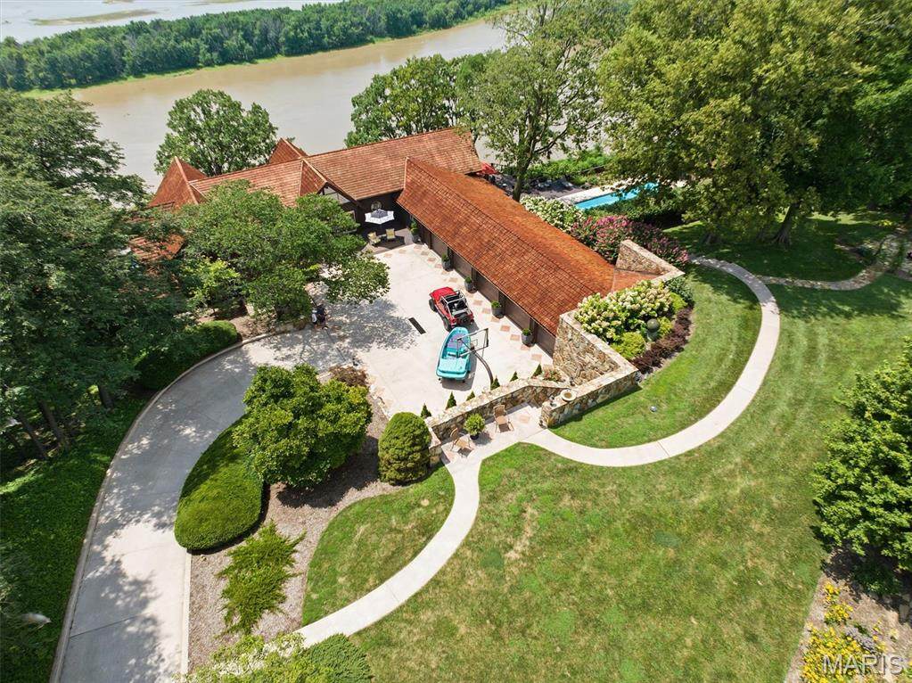 3505 Riverview Court - Photo 1