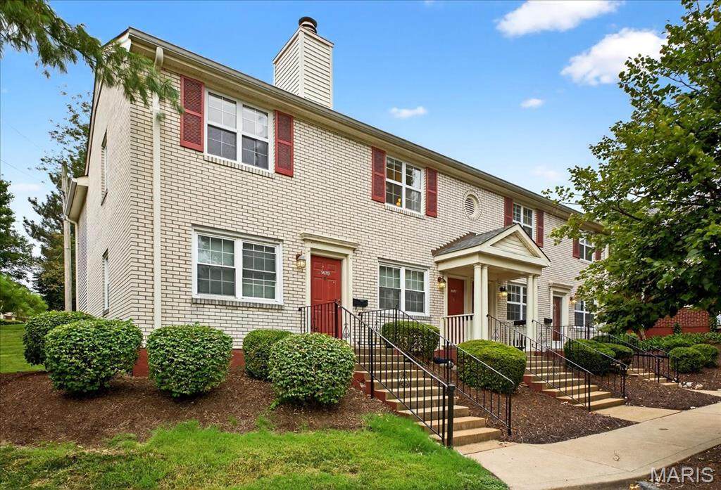 1477 Bobolink Place - Photo 1