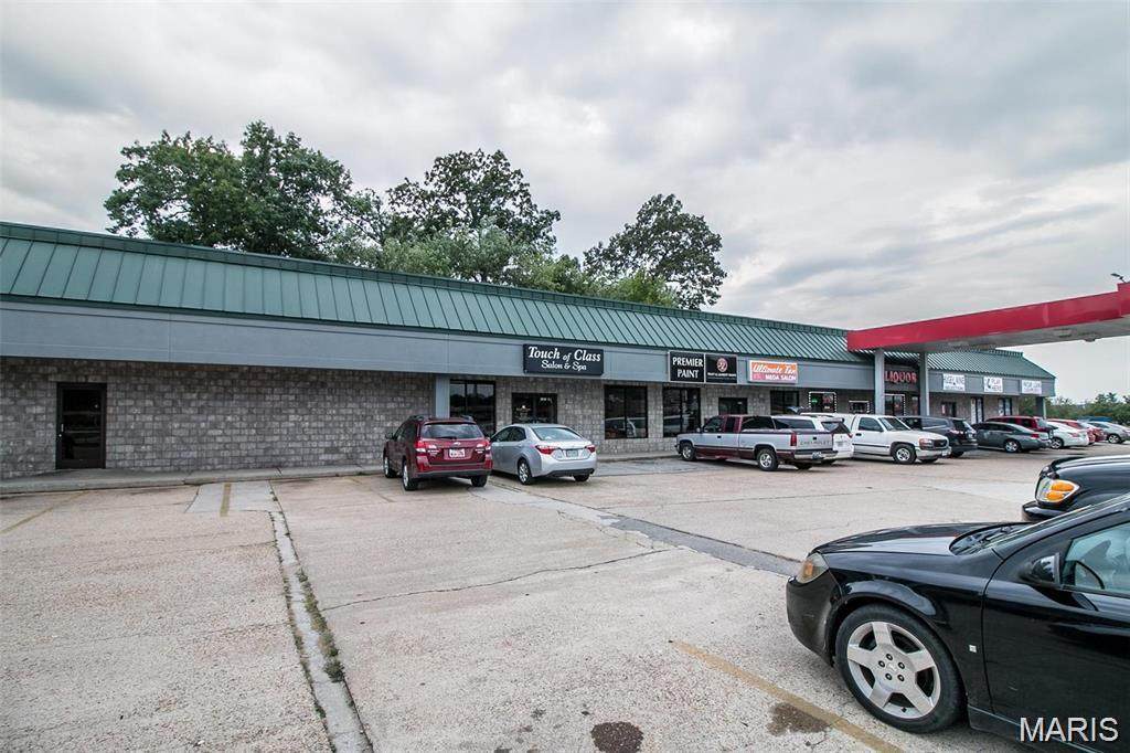 2051 Westwood Blvd - Photo 1