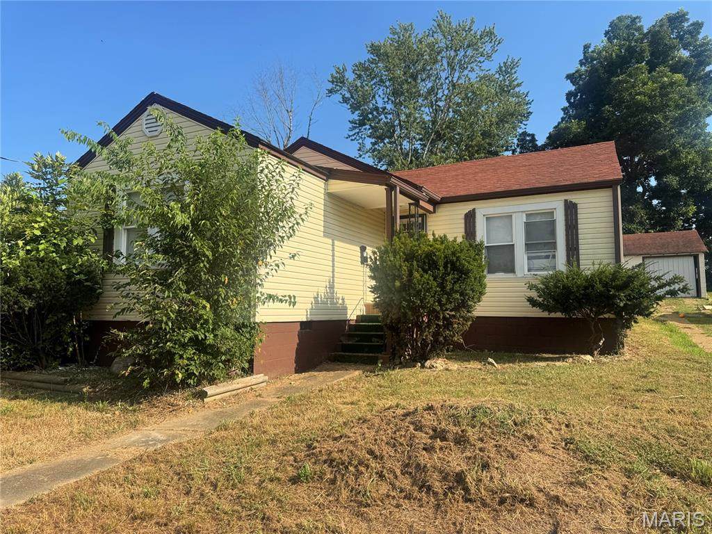716 Ethel Street - Photo 1