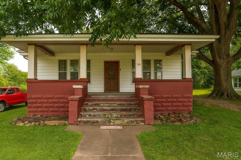 318 5th Street - Photo 1