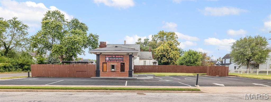 1475 St Louis Avenue - Photo 1