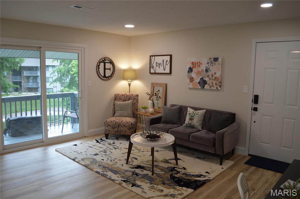 115 Lemans Court - Photo 1