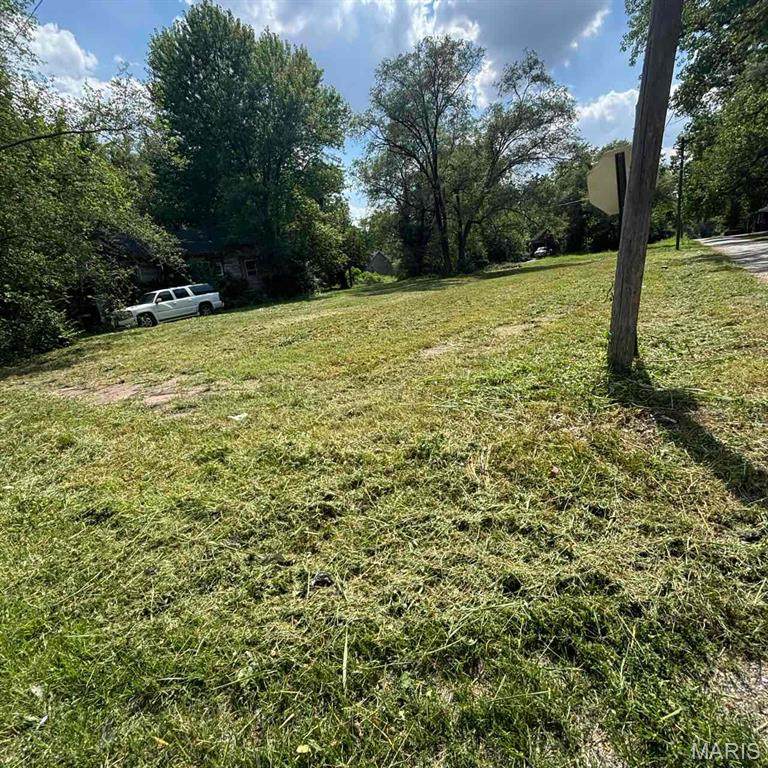 1445 55th Street - Photo 1
