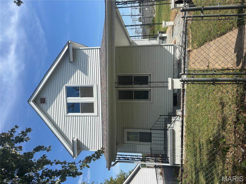 2202 Missouri Avenue - Photo 1