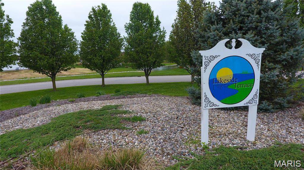 18415 Oxford Road - Photo 1