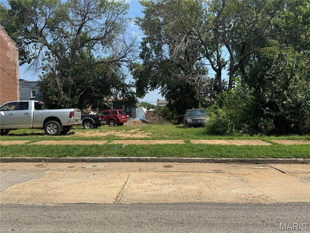 6906 Pennsylvania Avenue - Photo 1