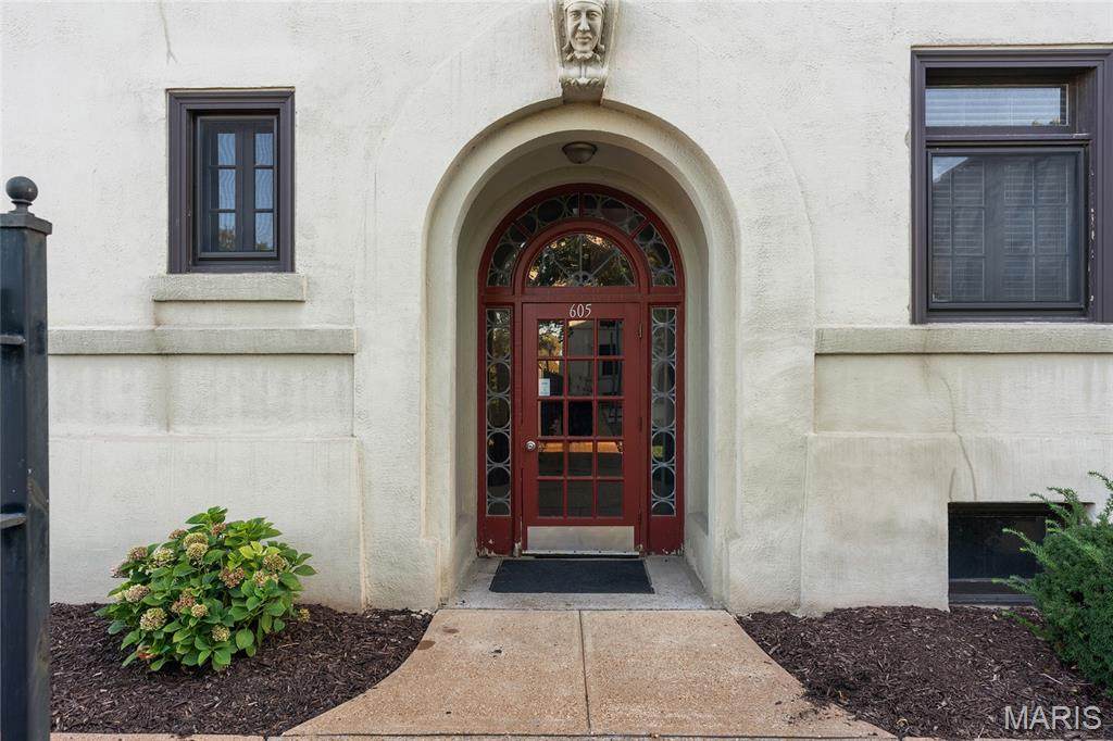 605 Westgate Avenue - Photo 1