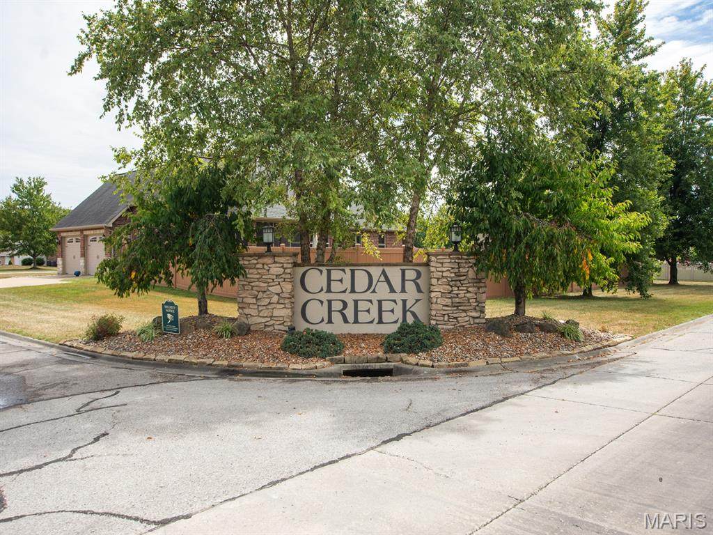 4900 Barnwood Lane - Photo 1