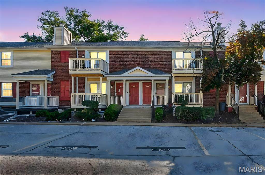 9011 Swan Circle - Photo 1