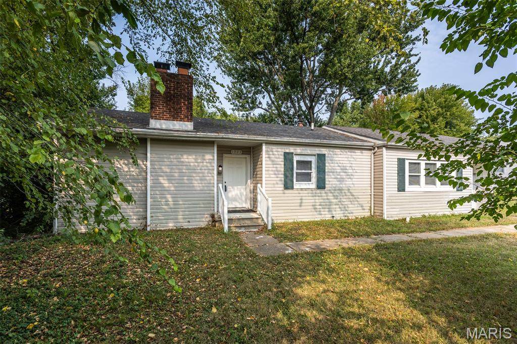 1903 17th Street - Photo 1