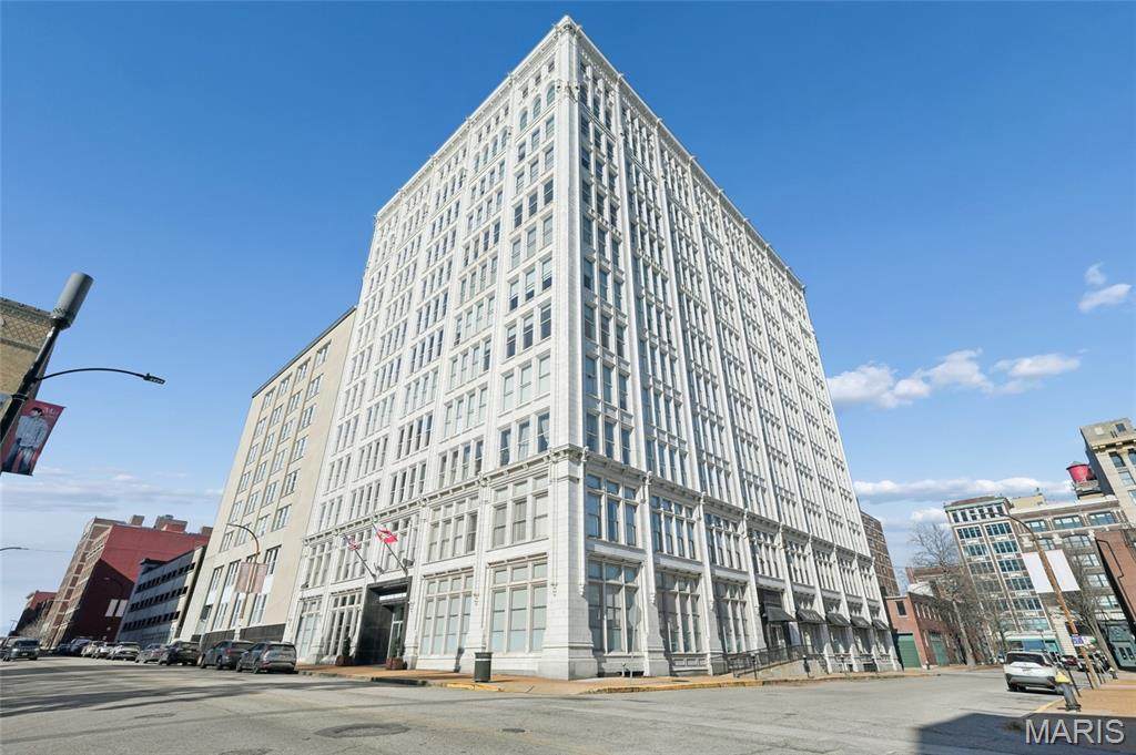 1501 Locust Street - Photo 1