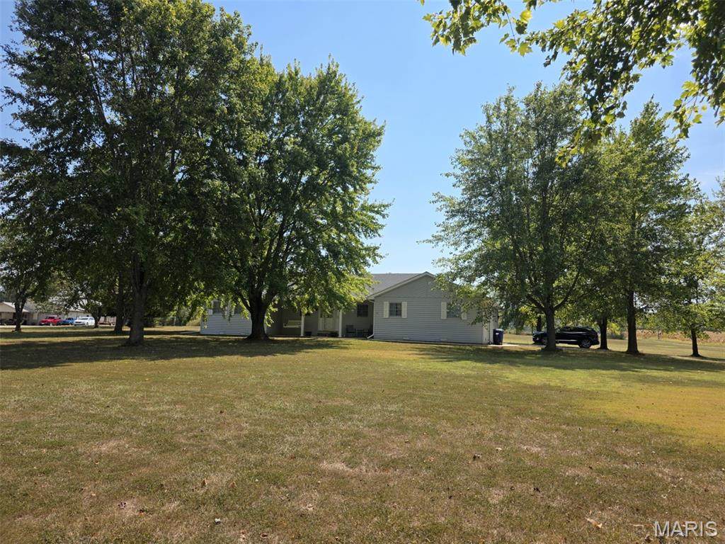 35 Hickory Street - Photo 1