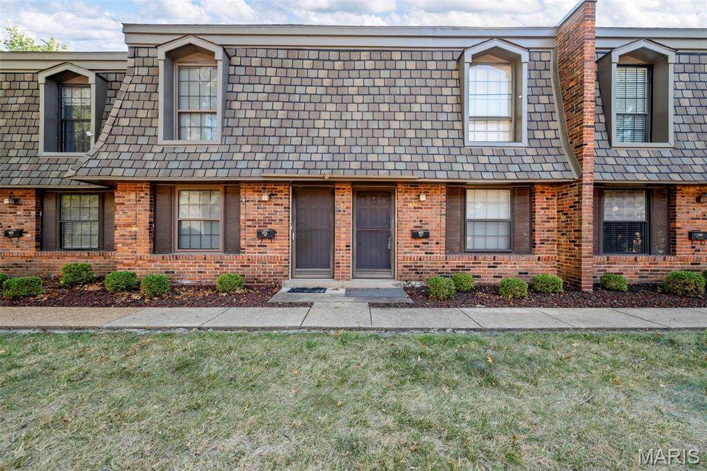 1871 Mansard Drive - Photo 1