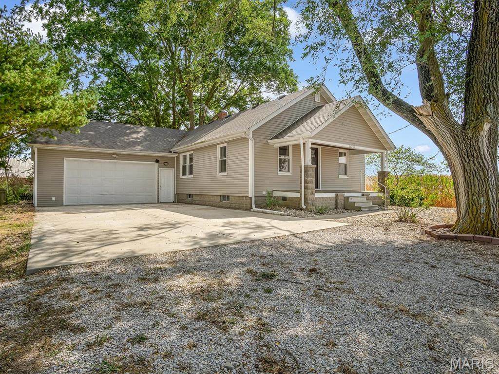 16370 Covington Road - Photo 1