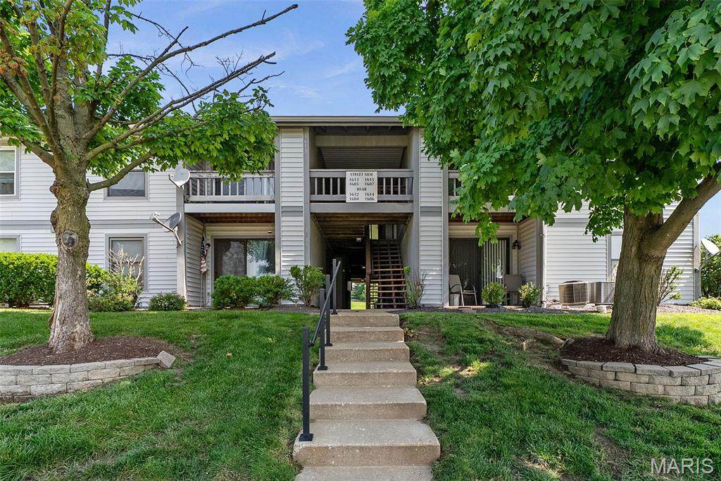 1614 Summergate Parkway - Photo 1