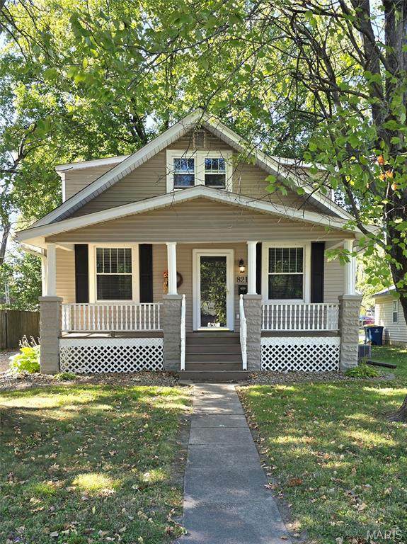 821 Sherman Avenue - Photo 1