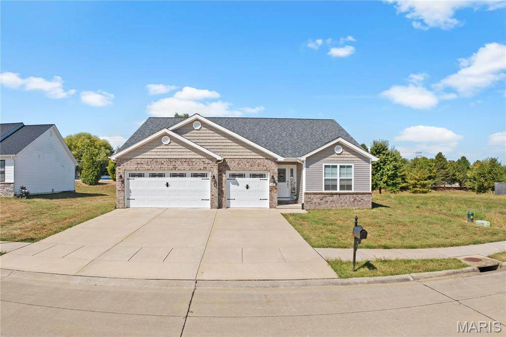 3422 Chippewa Drive - Photo 1