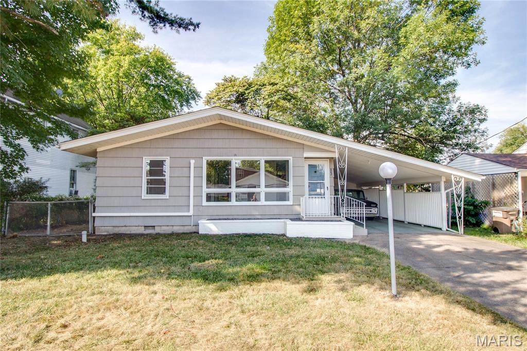 302 Harrison Street - Photo 1