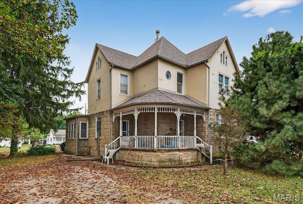 2926 Mary Irene Street - Photo 1