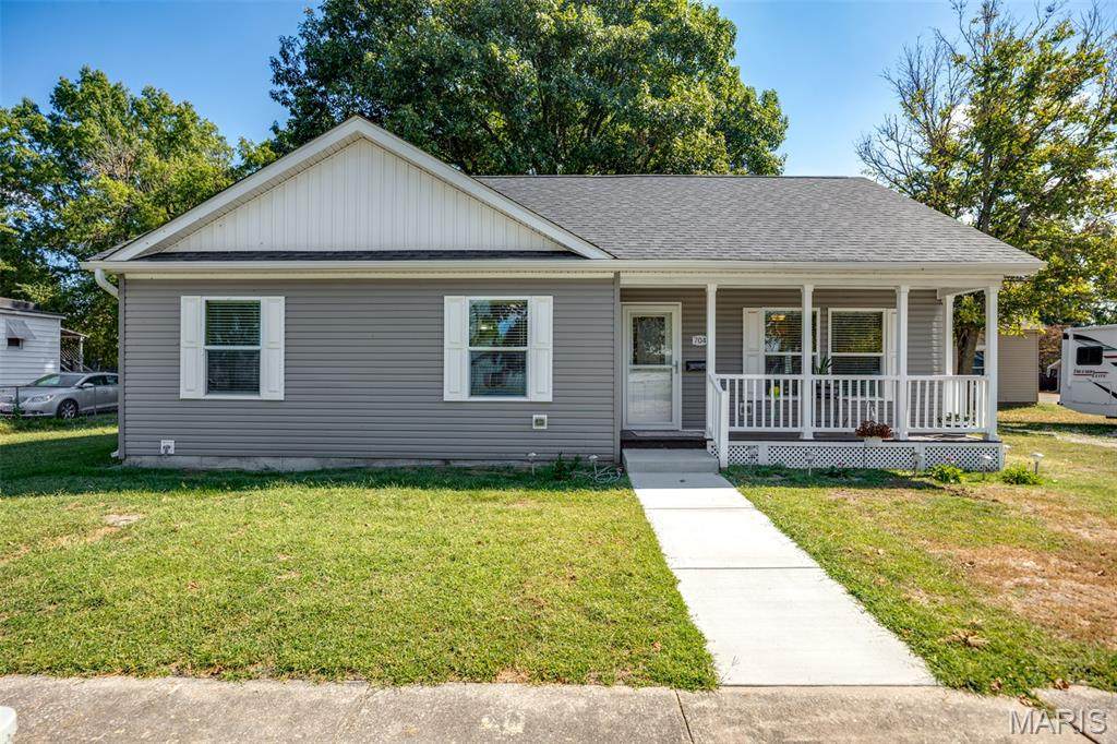 704 Monroe Street - Photo 1