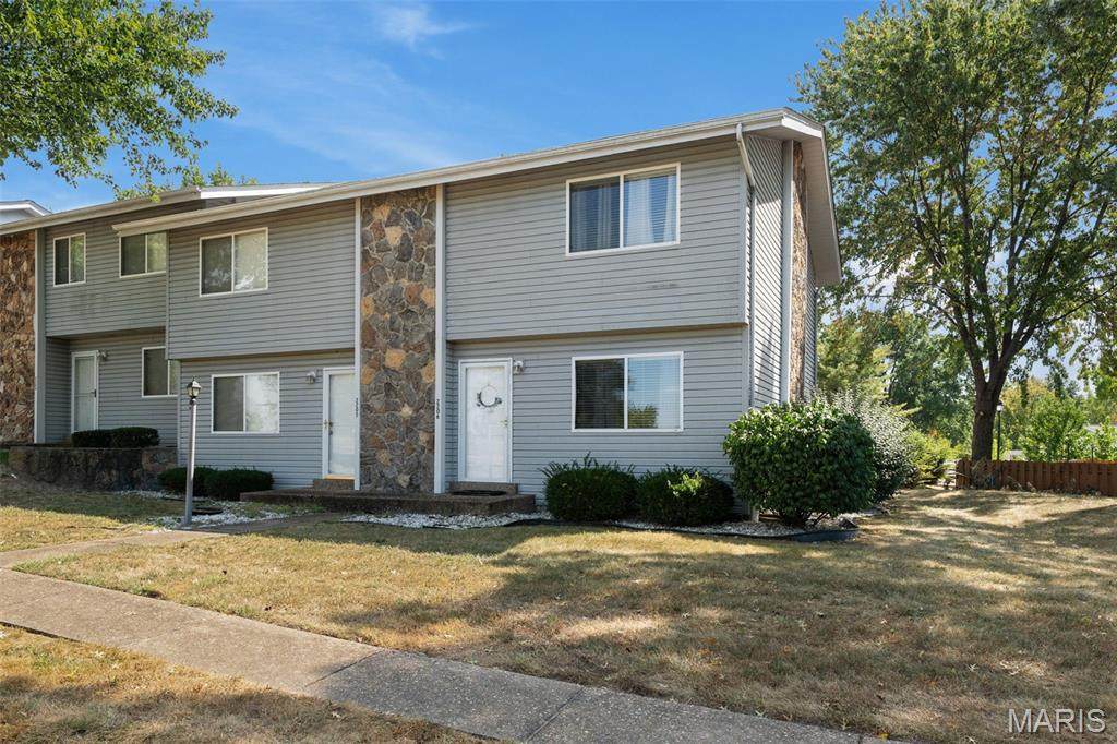 2206 Gascony Drive - Photo 1