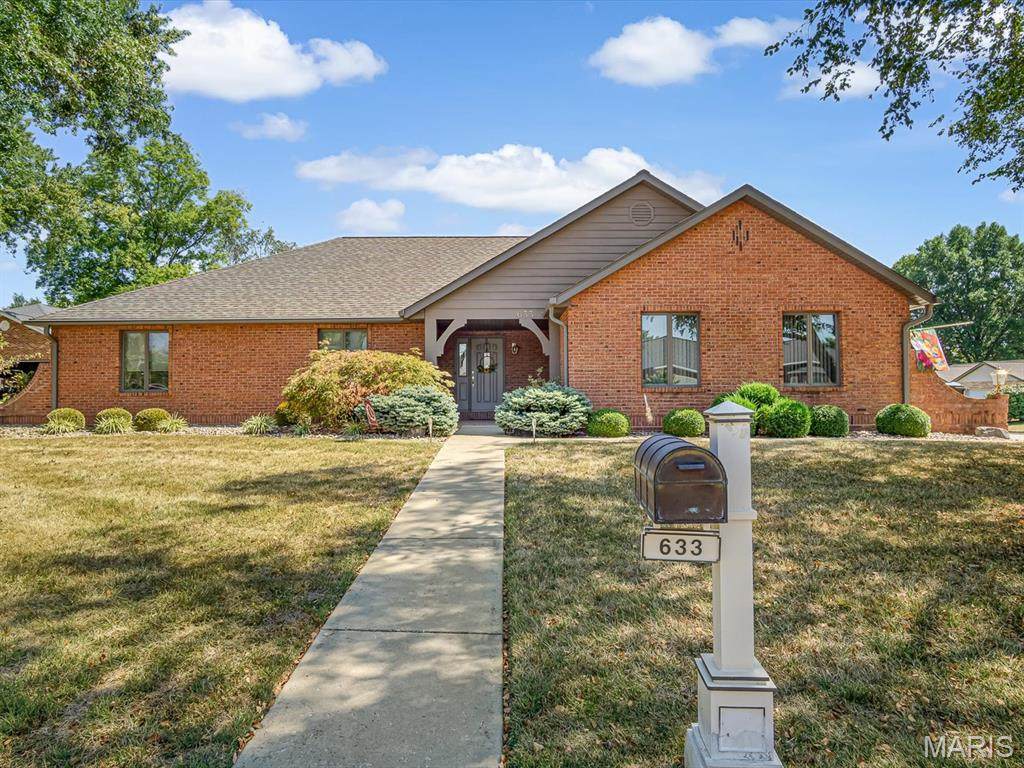 633 Springwood Drive - Photo 1