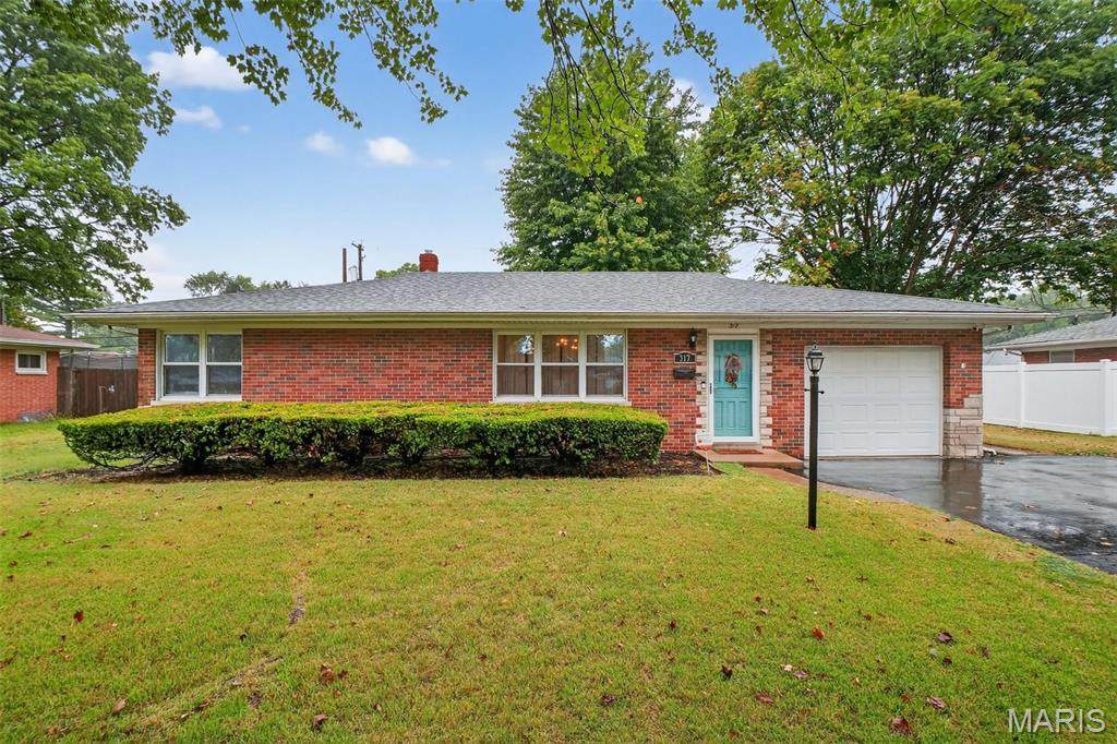 317 Southgate Drive - Photo 1