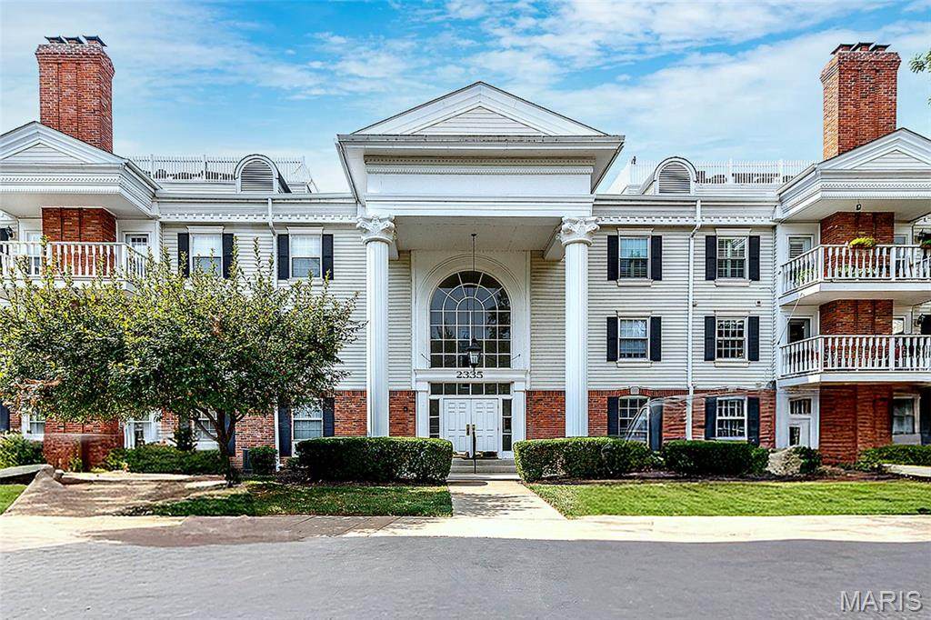 2335 Manor Grove Drive - Photo 1