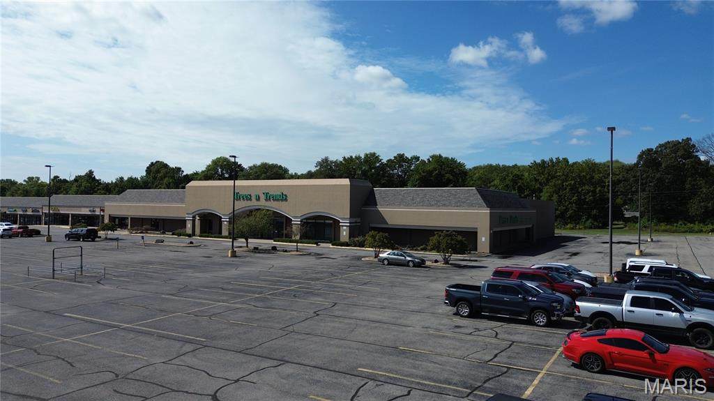 201 Broadview Street - Photo 1