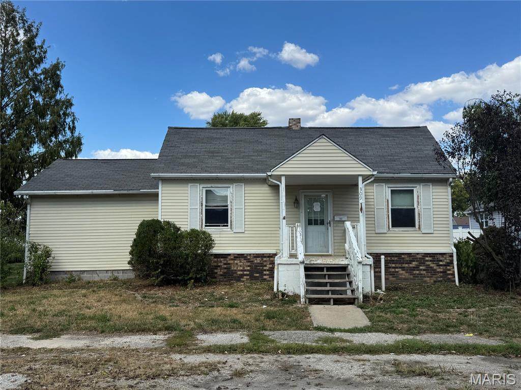 309 3rd South Street - Photo 1