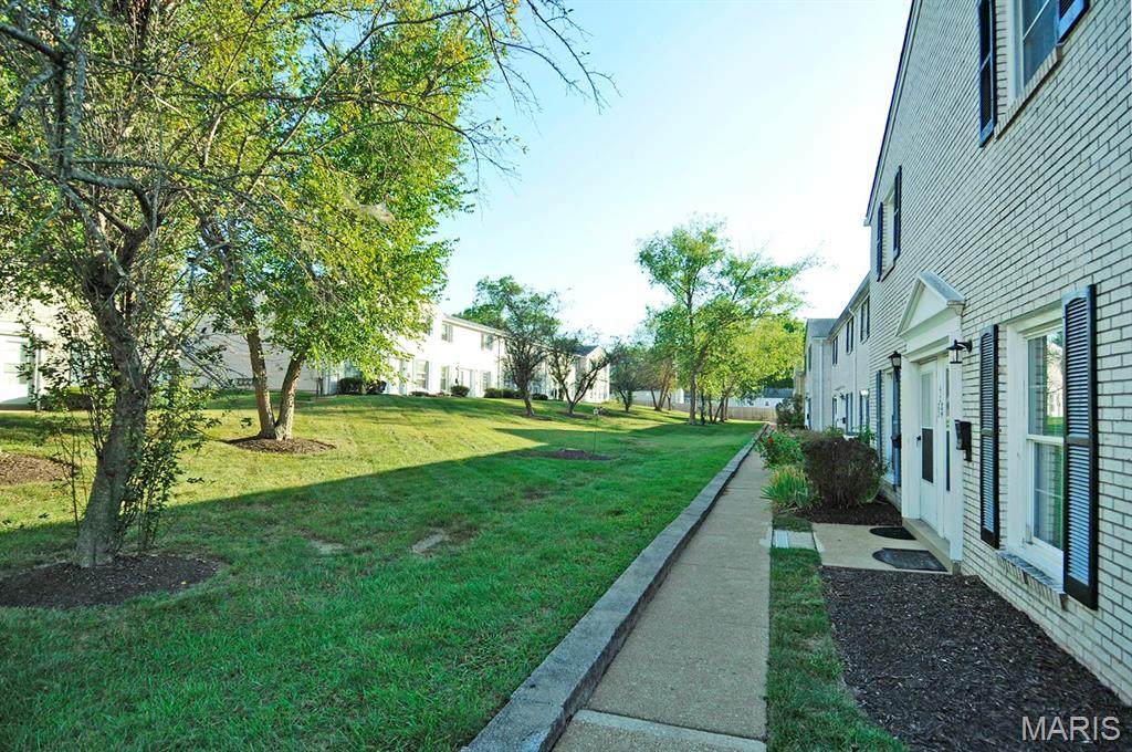 4084 Paule Avenue - Photo 1