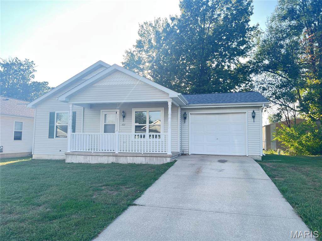 601 Arlington - Photo 1