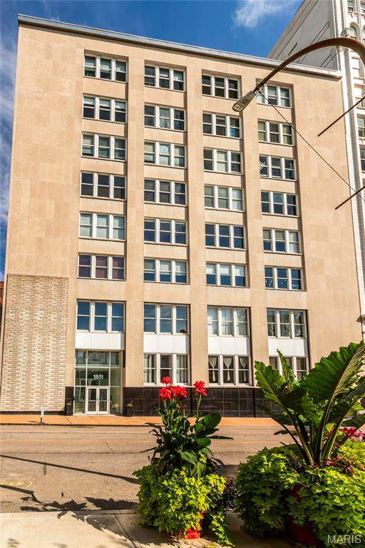 1511 Locust Street - Photo 1