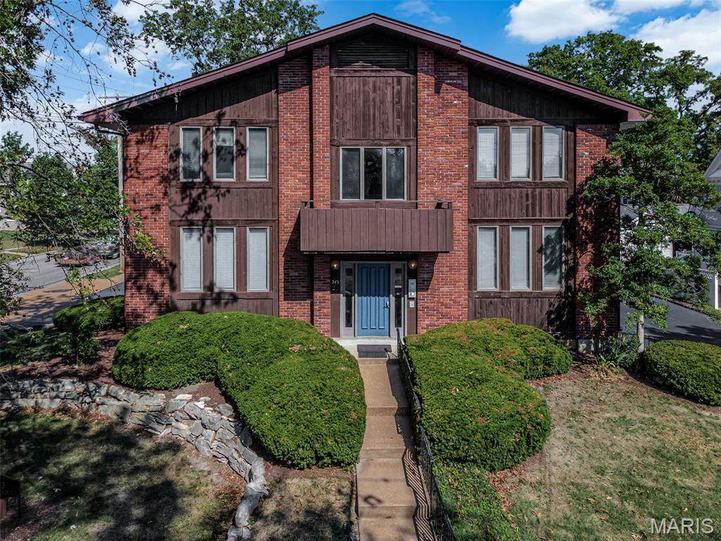 243 Jefferson Avenue - Photo 1
