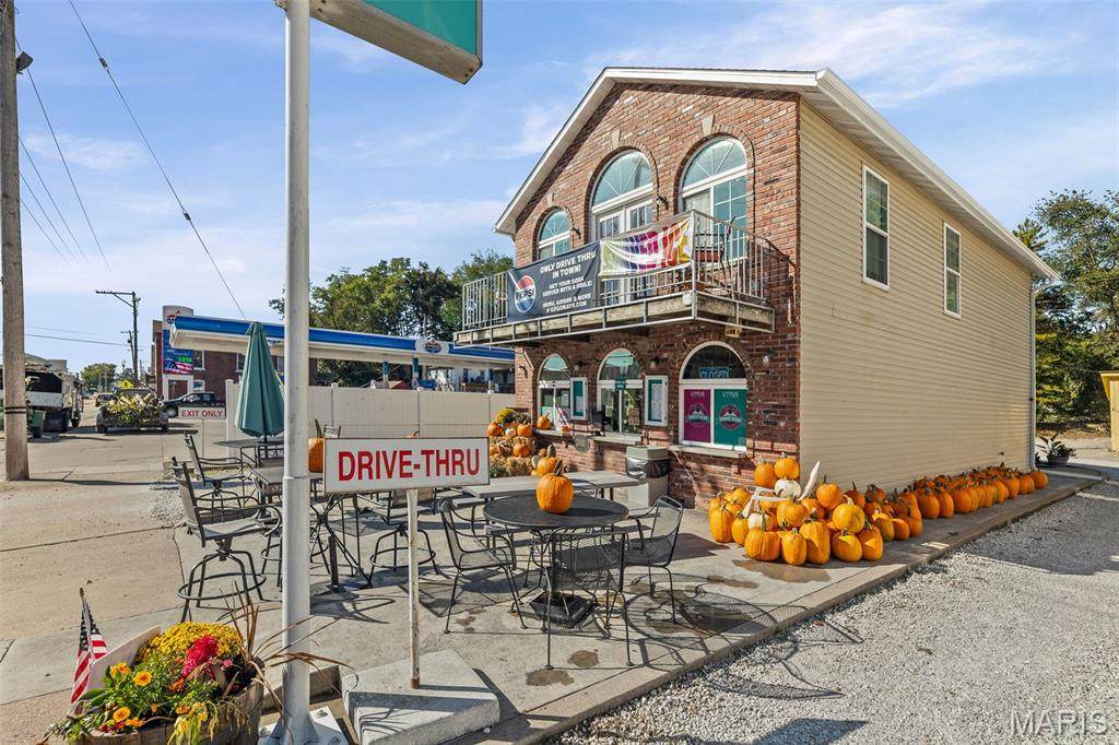 222 Main Street - Photo 1