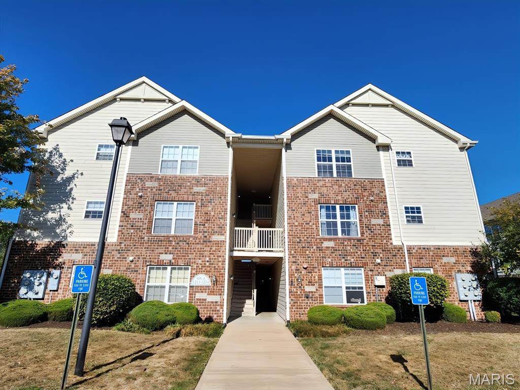 1231 Piedmont Circle - Photo 1