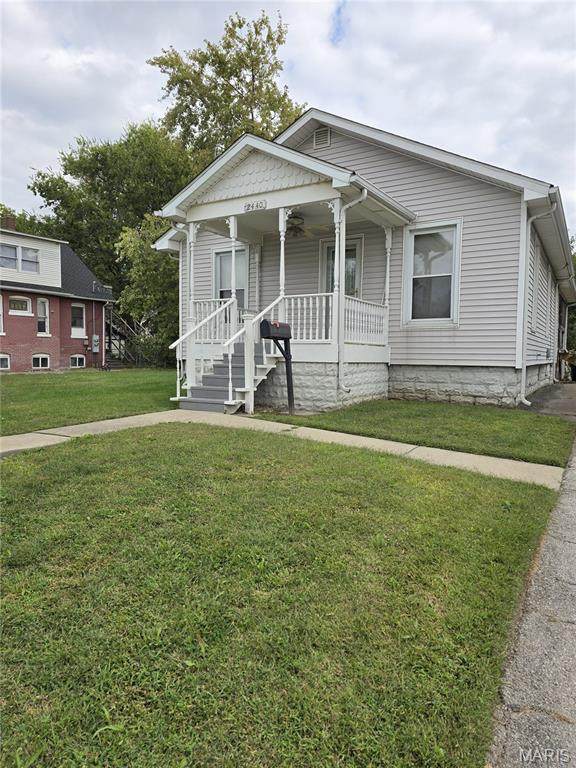 2440 Iowa Street - Photo 1