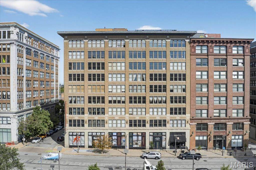 1635 Washington Avenue - Photo 1