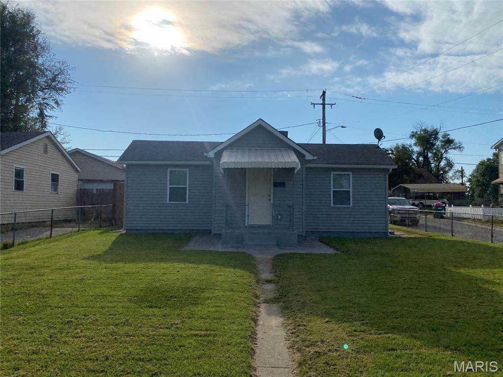 2000 Meridian Avenue - Photo 1