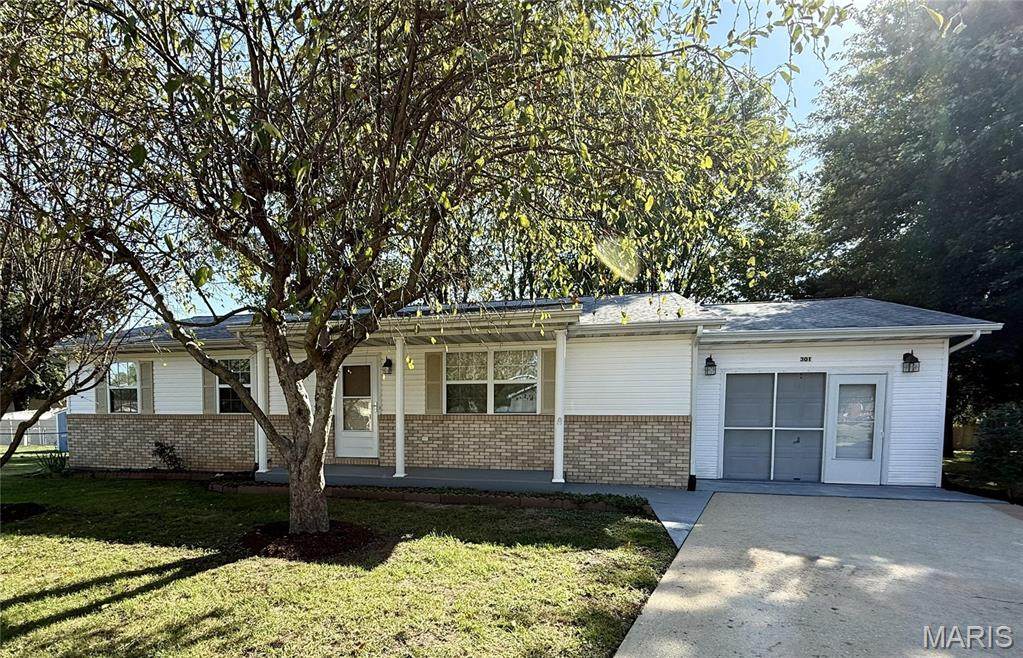 301 Ackerman Place - Photo 1