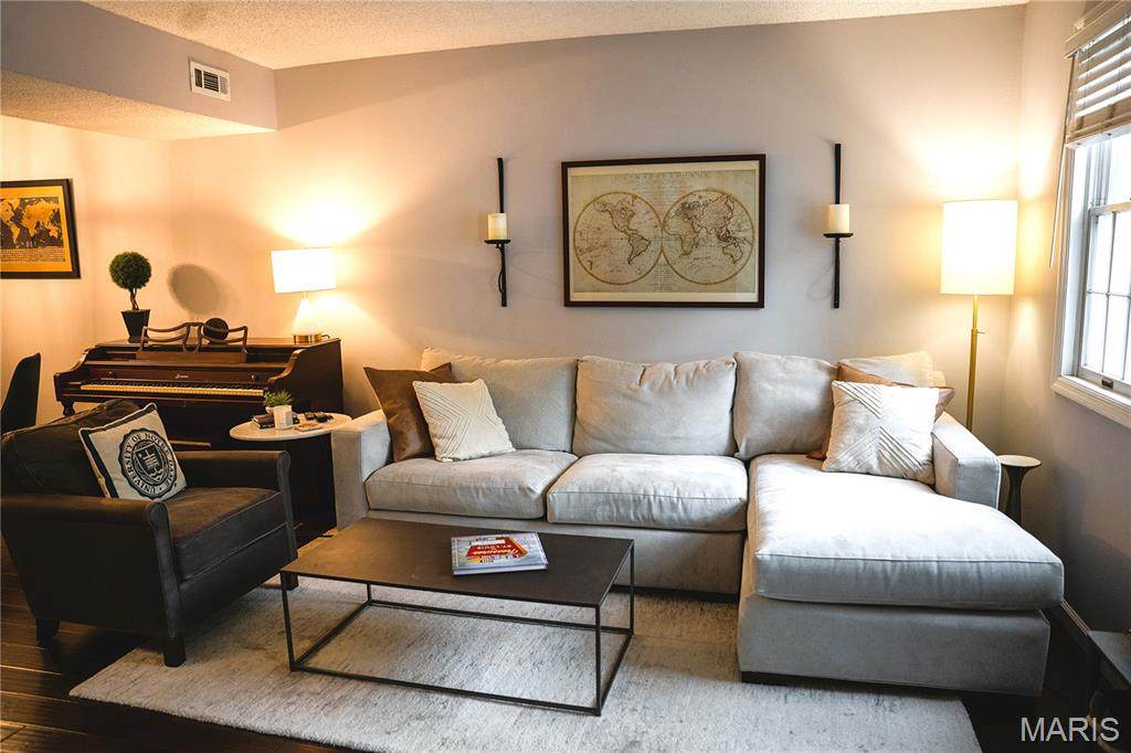 1737 Canary Cove - Photo 1