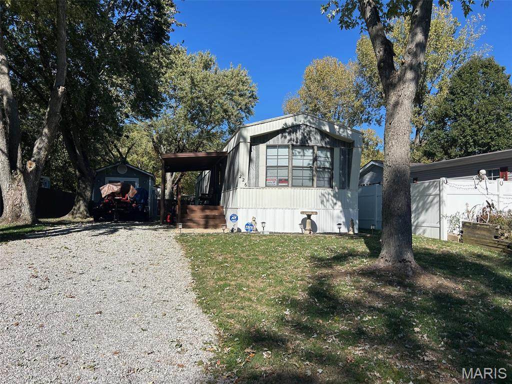 226 Meddows Lane - Photo 1